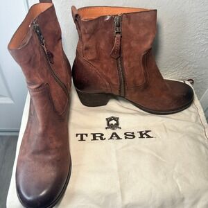 Trask Madison Size 8.5 Brown Leather Ankle Boots Side Zip w Dust‎ Bag
